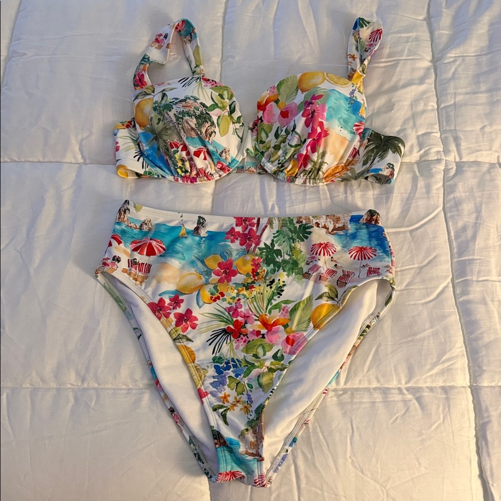 Shade and shore target bikini set